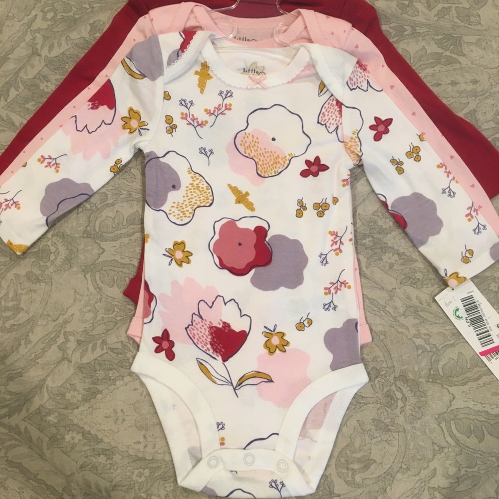 Baby body suits